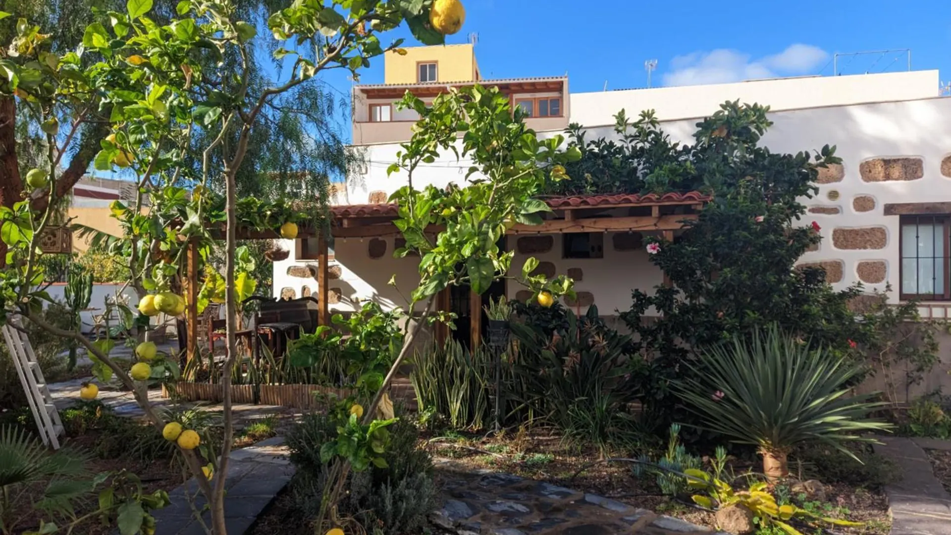 Casa Roberta Fuego Apartment Arona